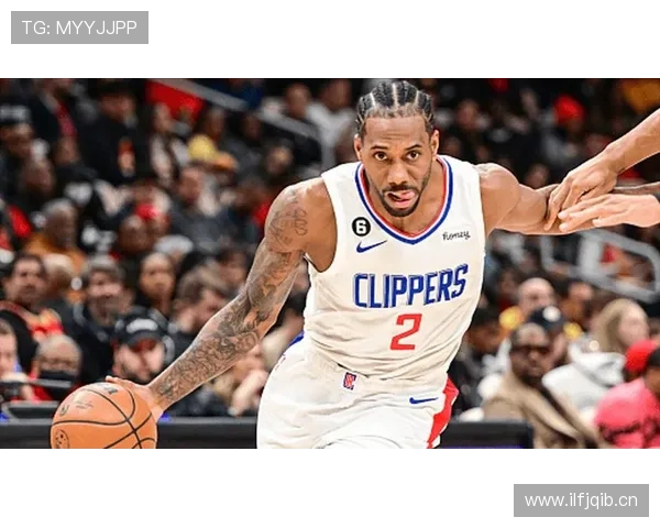 《回顾NBA经典瞬间精彩集锦激烈对决与绝美扣篮再现赛场传奇》