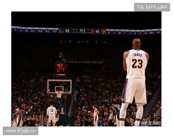 NBA赛后焦点：詹姆斯带领湖人逆转战胜勇士，库里三分未能绝杀